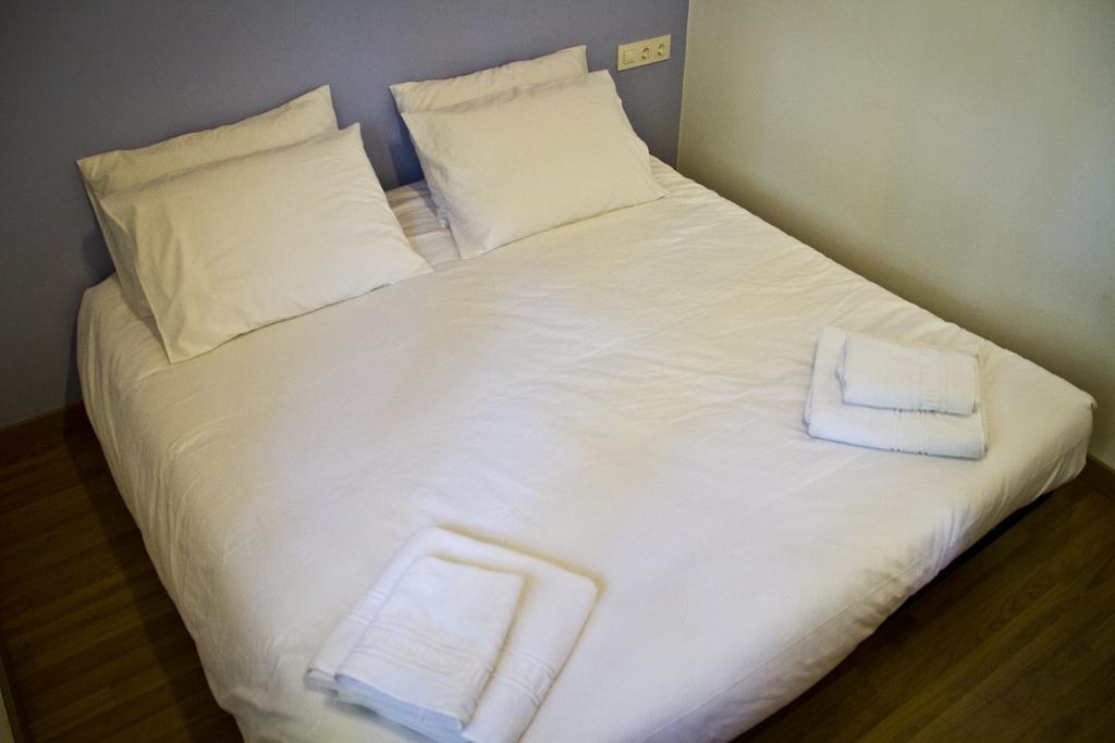 Apartamentos El Bosquet Sant Cugat del Vallès Dış mekan fotoğraf